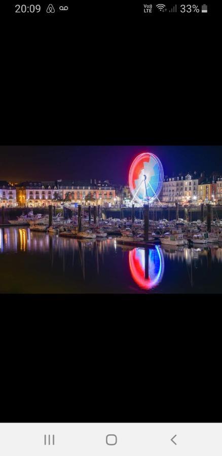 Au Coin Du Quai Entre Mer Et Port De Plaisance Apartment Dieppe Exterior photo